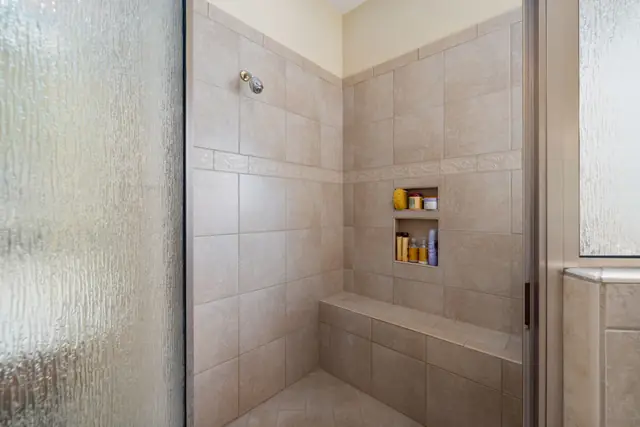 Bagno rifatto, via XX Settembre
