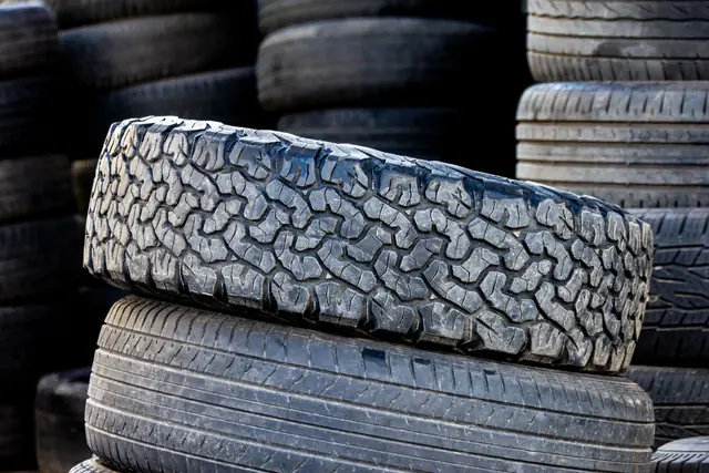 Le gomme in deposito per la stagione